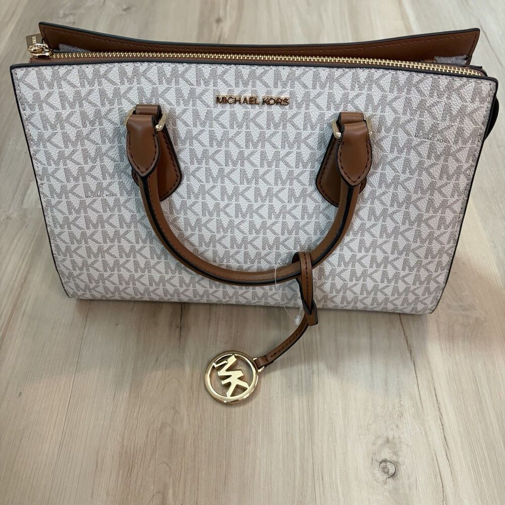 Michael Kors Sheila Small Center Zip Satchel Shoulder Crossbody Bag MK Vanilla